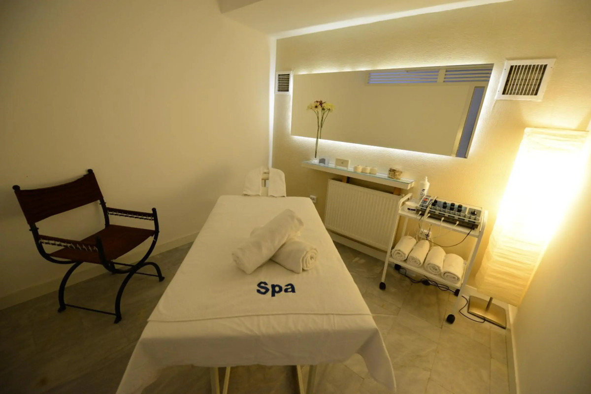 Herakles Thermal Hotel