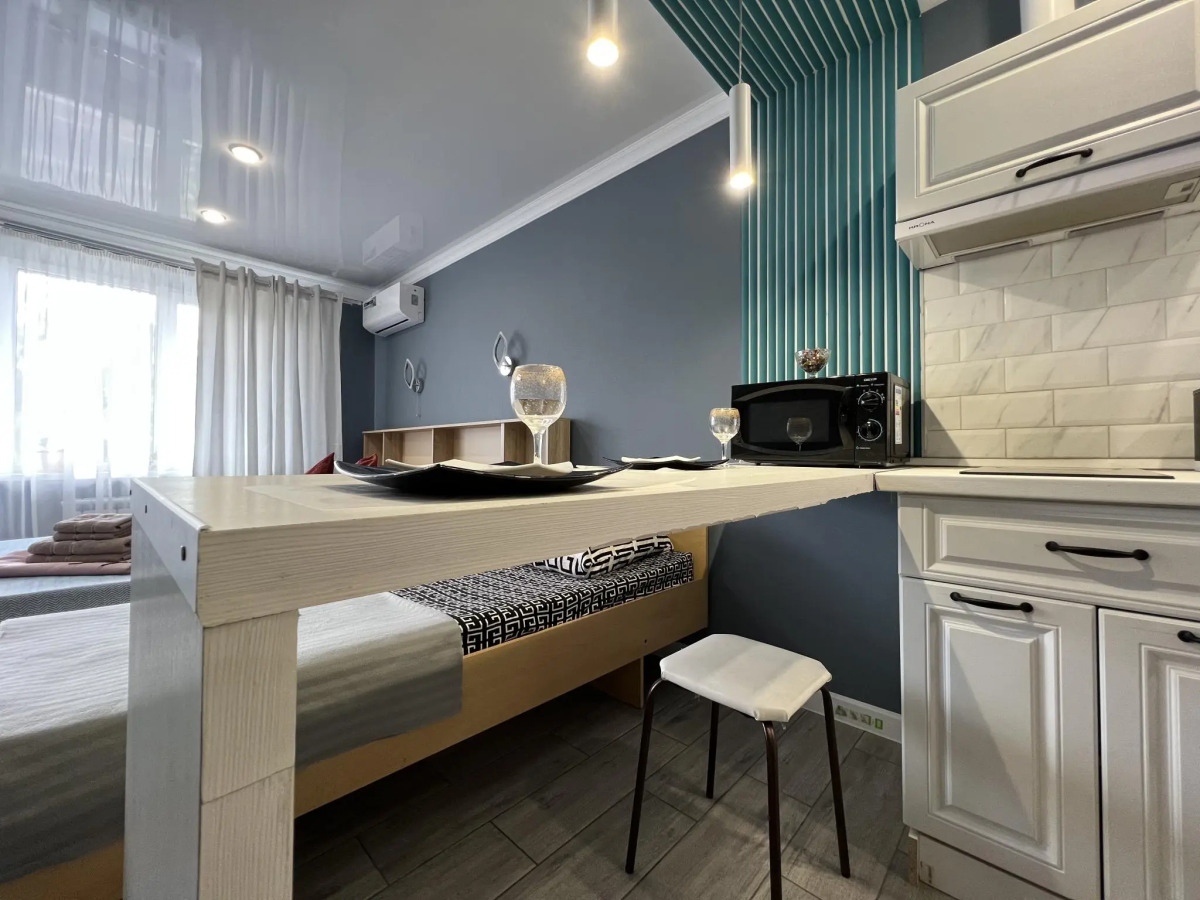 Уютная атмосфера на улице Содружества