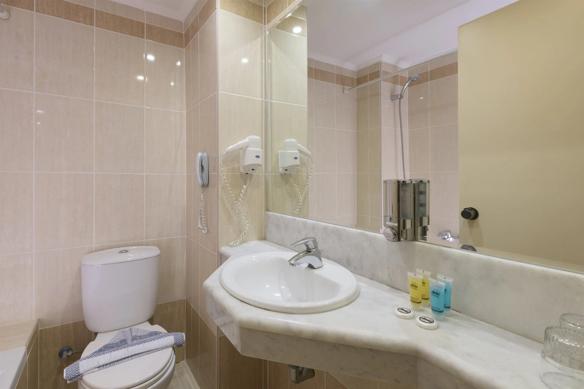 Island Resorts Marisol