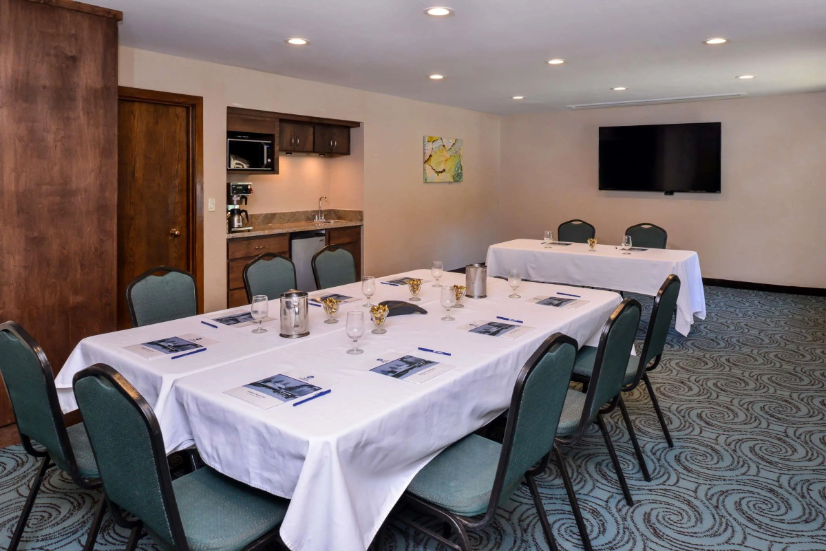 Station House Inn - Near Heavenly Gondola