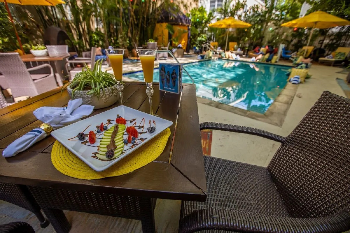 Riviera Hotel South Beach