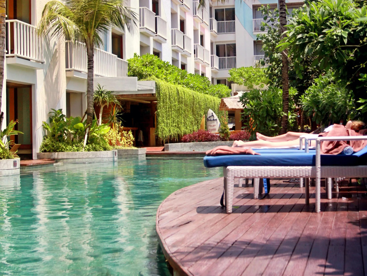 Bliss Surfer Hotel Legian