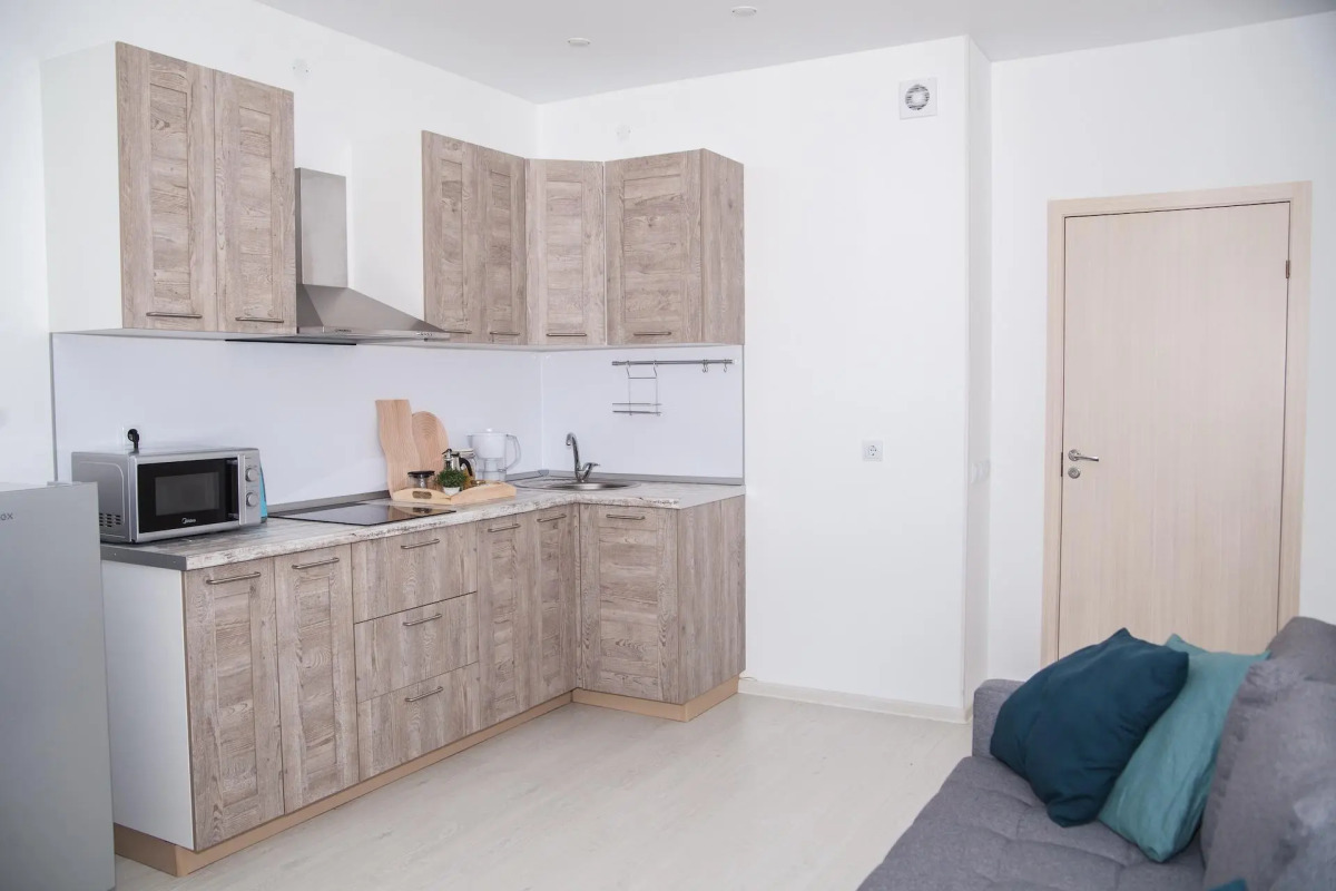 Апартаменты на улице Еремеева 38