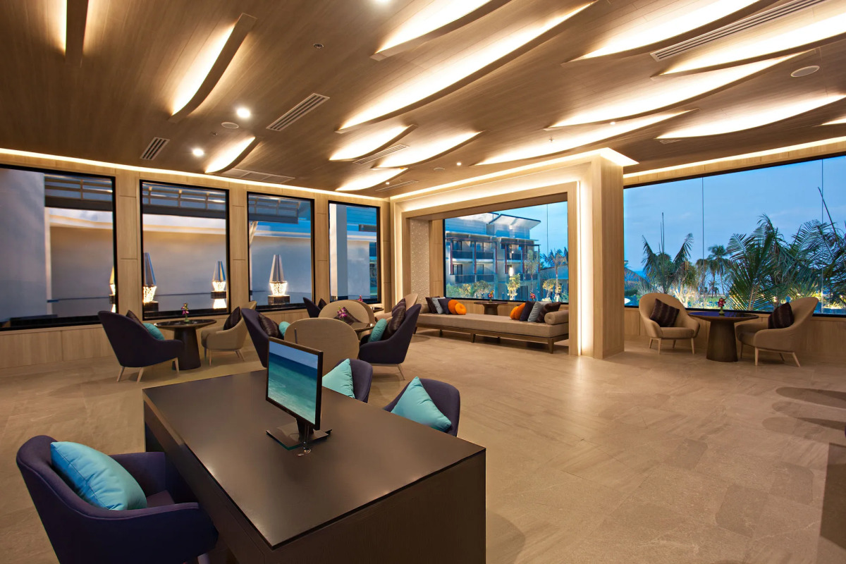 Le Meridien Khao Lak Resort & Spa