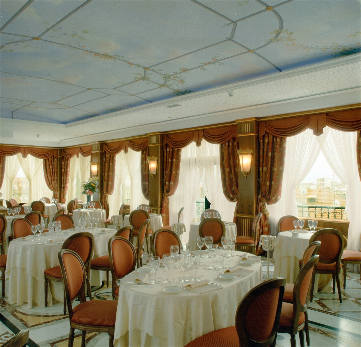 Andreola Central Hotel