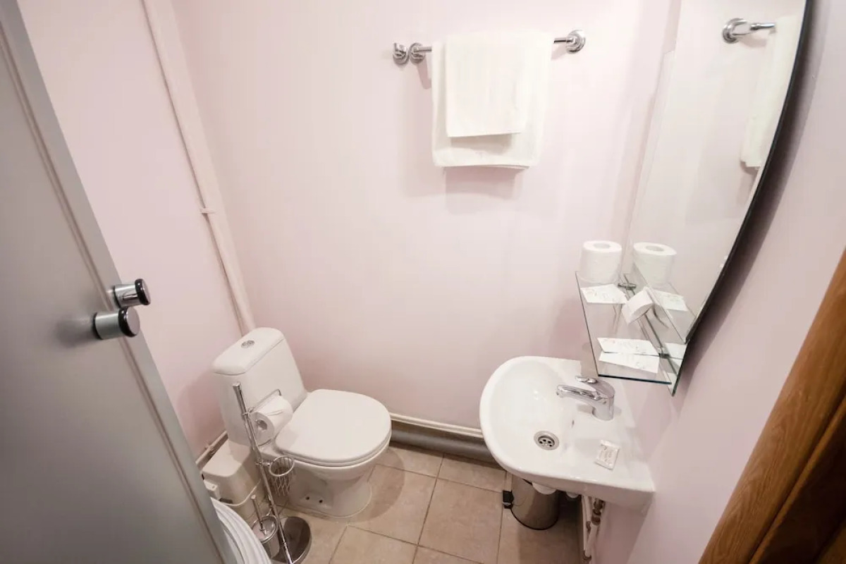 Nevsky 136 Guest House