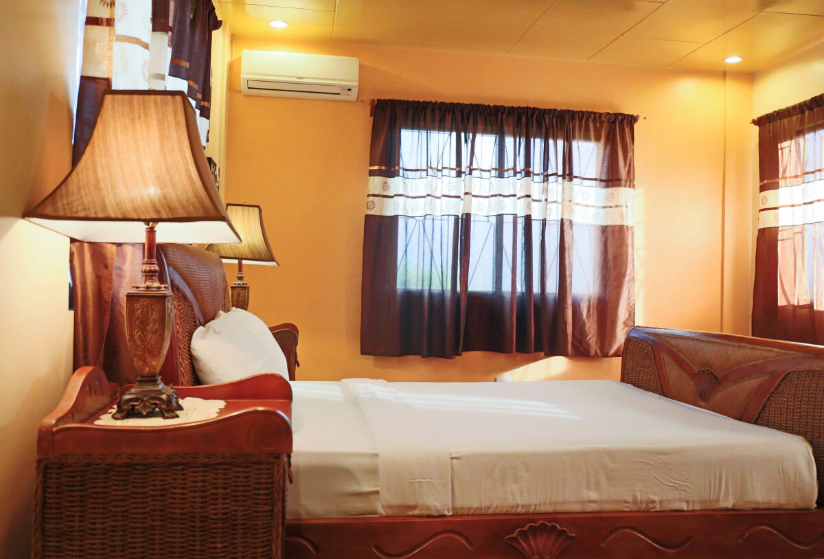 Turtle Bay Dive Resort