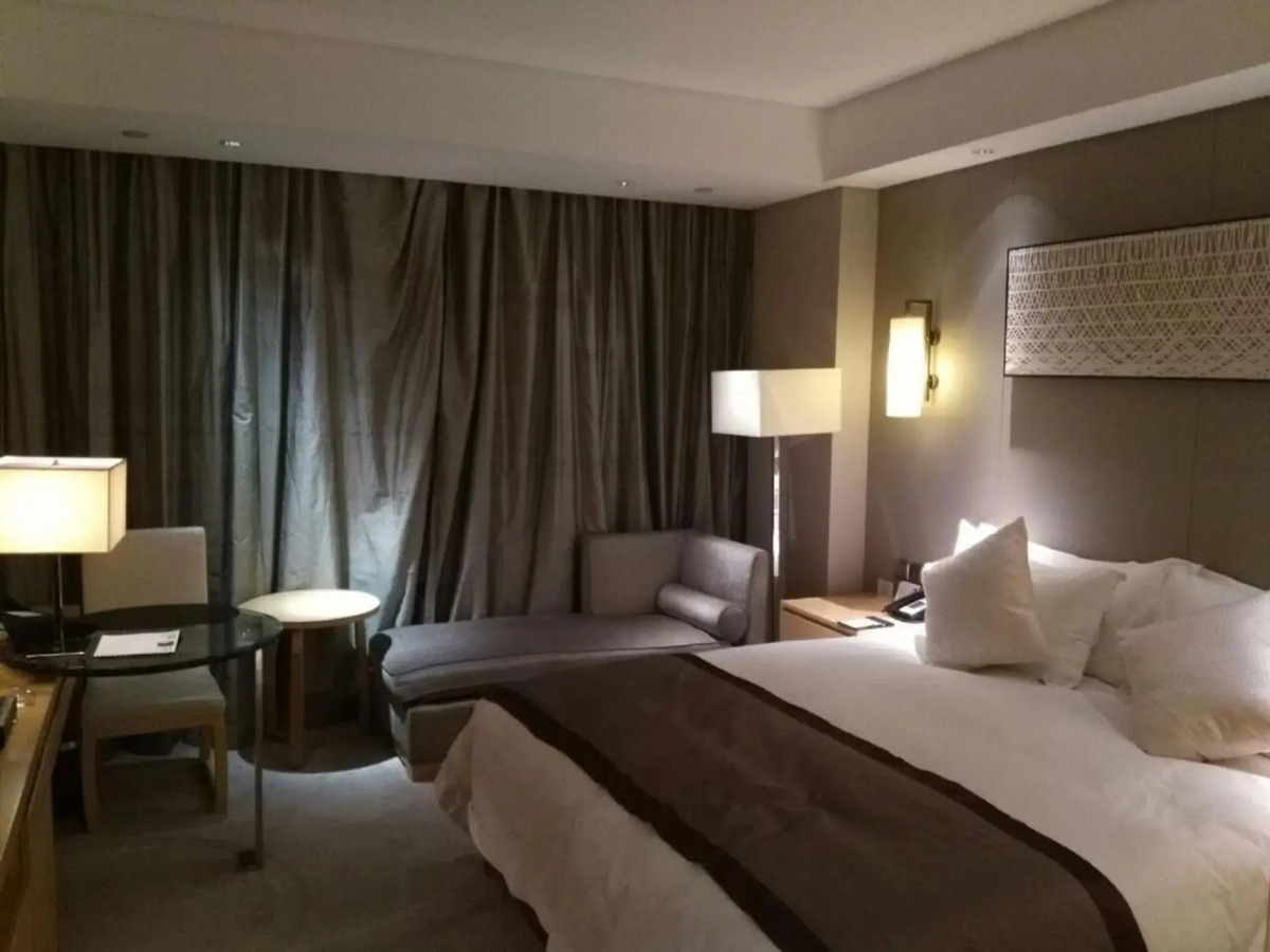 Howard Johnson IFC Plaza Ningbo