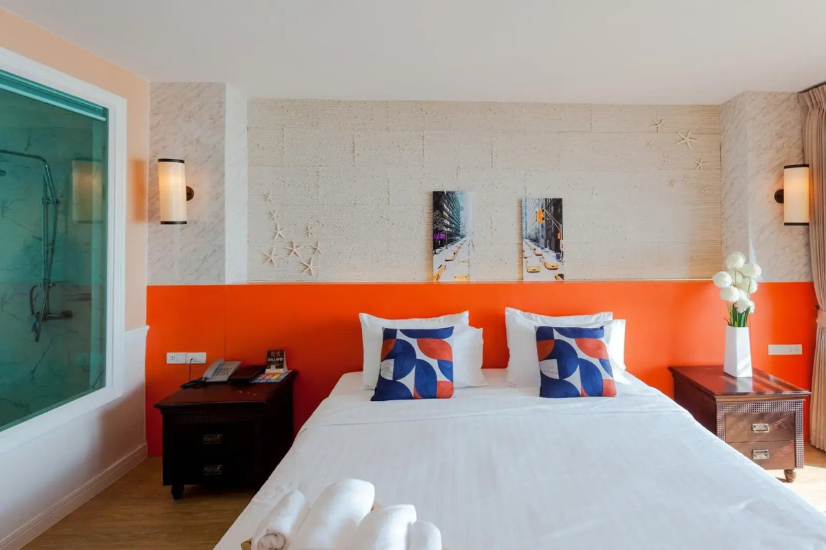 Seaside Jomtien Beach