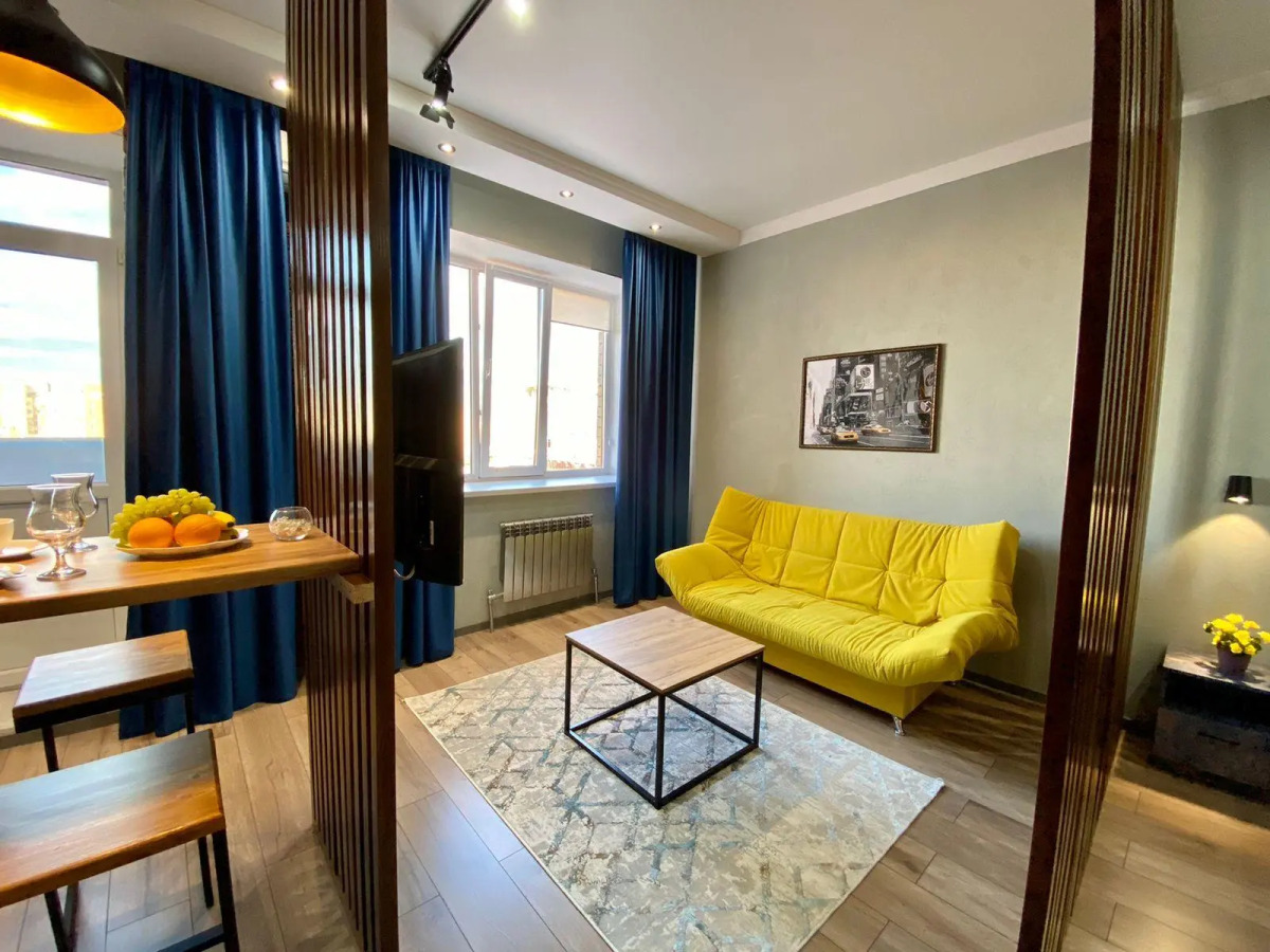 Light House (Лайт Хаус) на проспекте Алии Молдагуловой 30Б