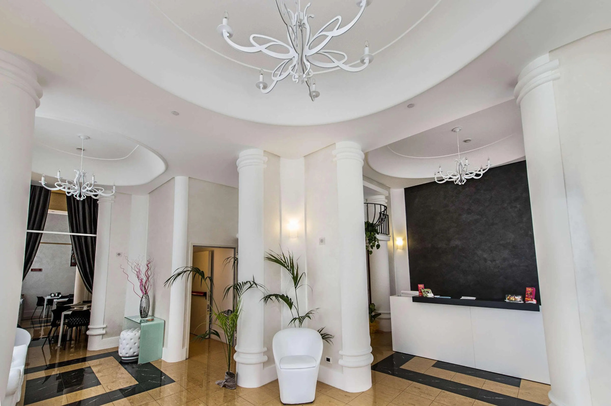 Artemisia Palace Hotel