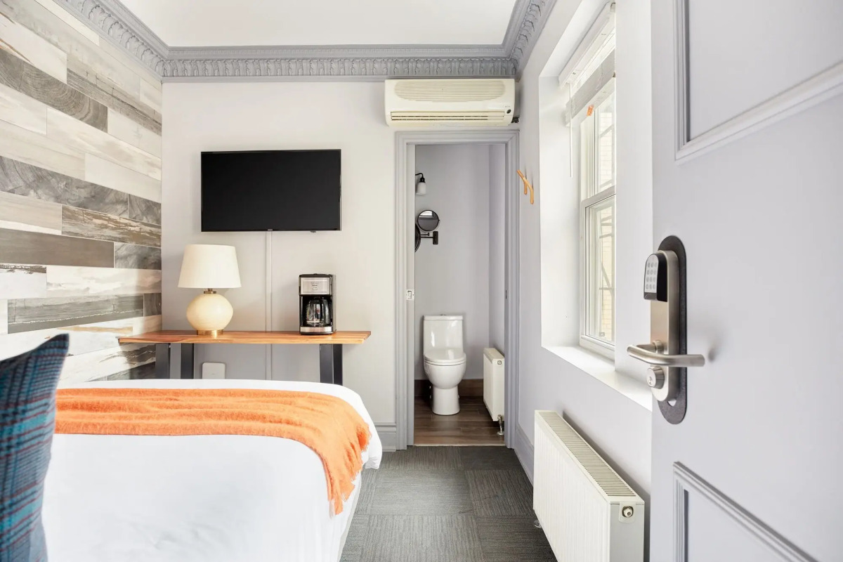 Wellesley Manor Boutique Hotel