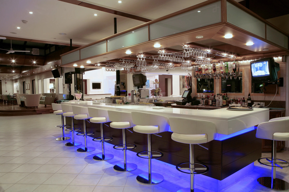 Anemi Hotel & Suites