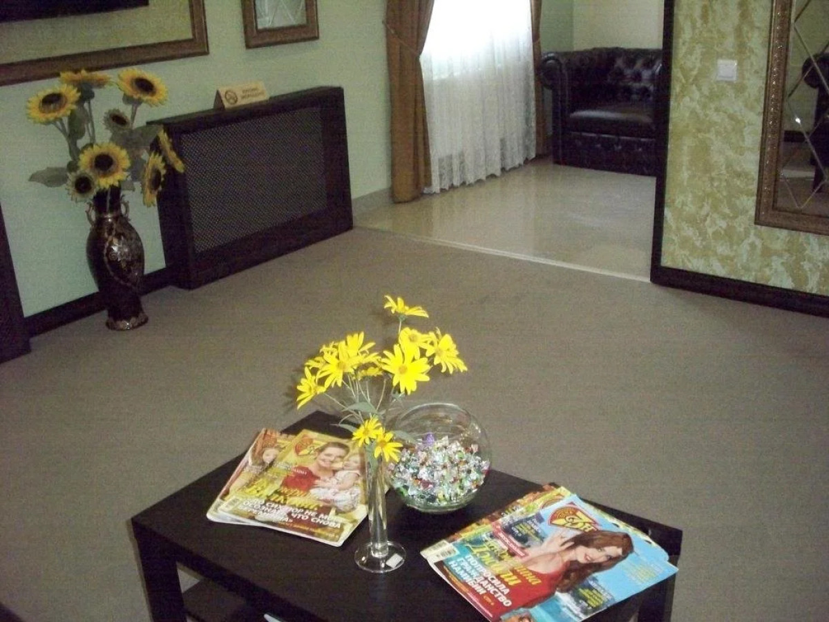 Придворовъ