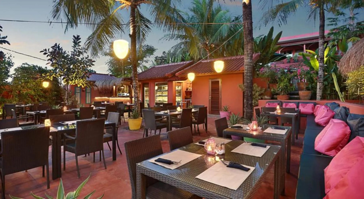 PinkCoco Uluwatu - Constant Surprises & for Cool Adults Only