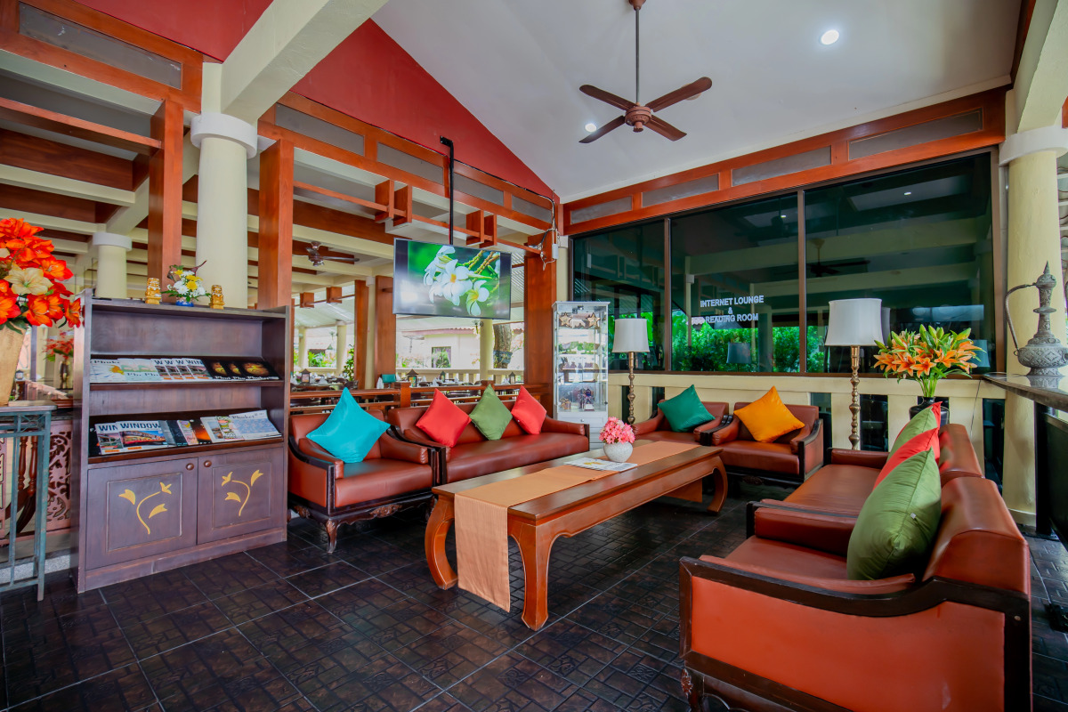 Phuket Leelavadee Hua Ting Resort