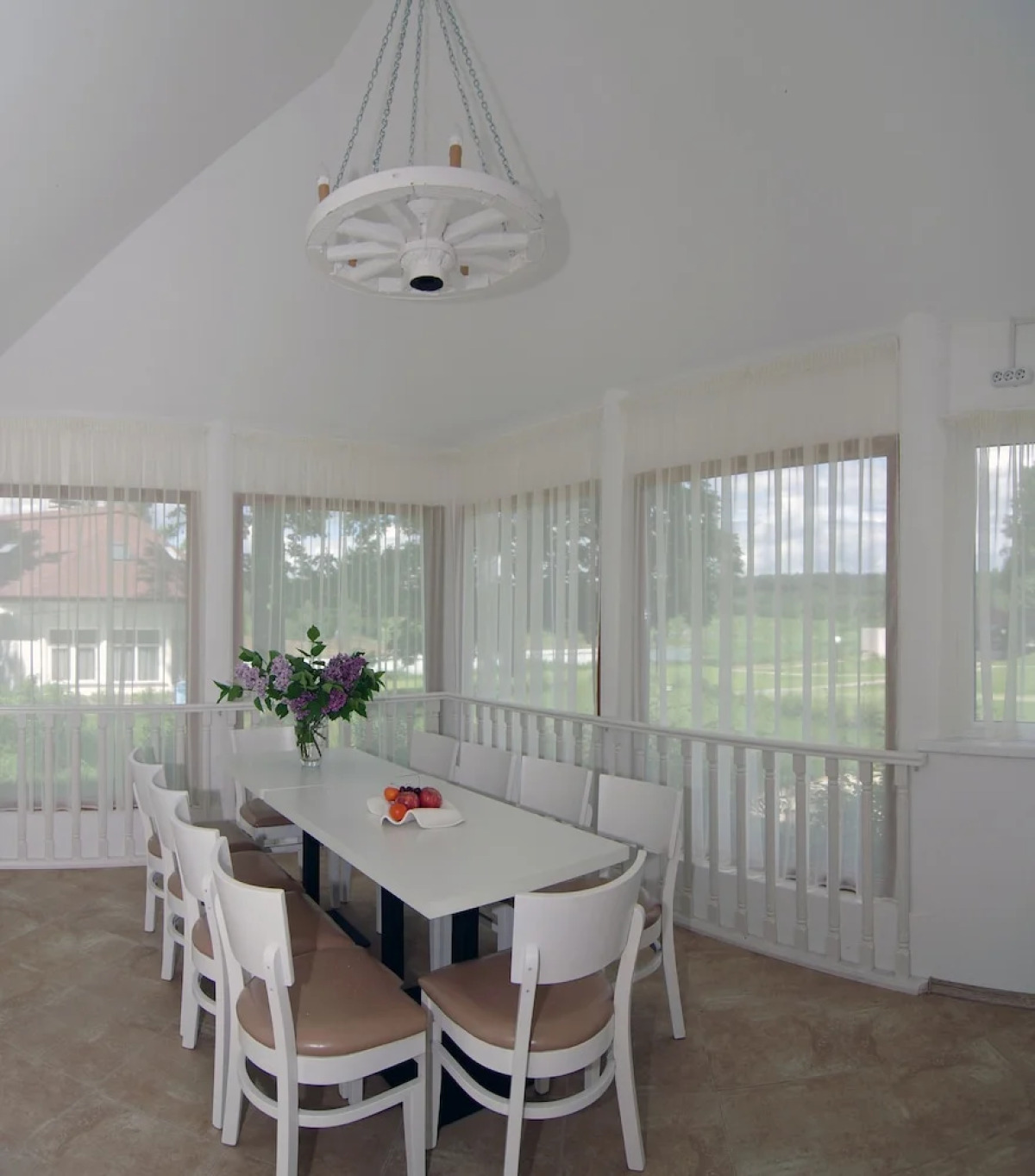 Отель «Вишневый сад»