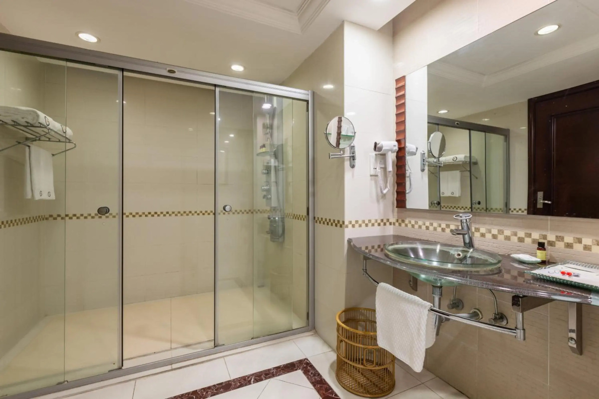 Guangzhou Phoenix City Hotel