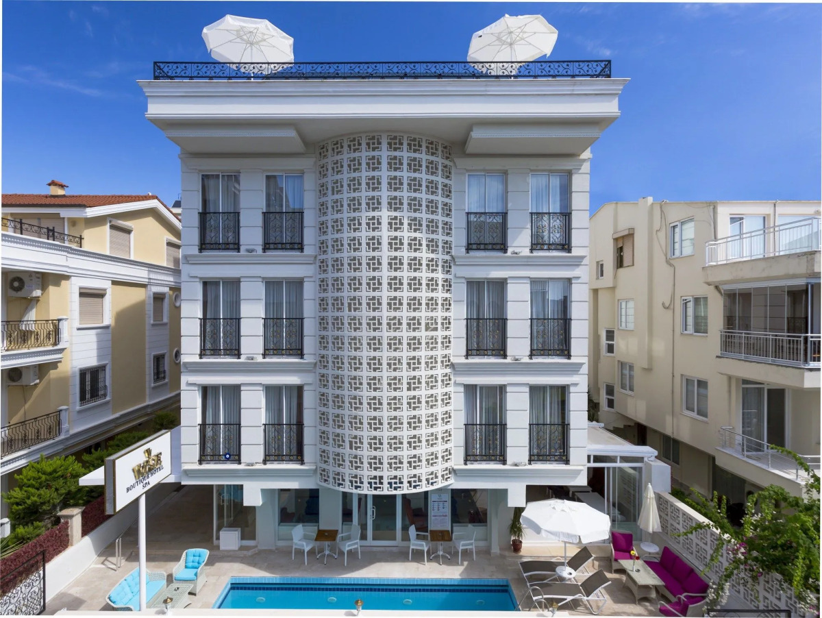 Wise Hotel & SPA - Adult Only