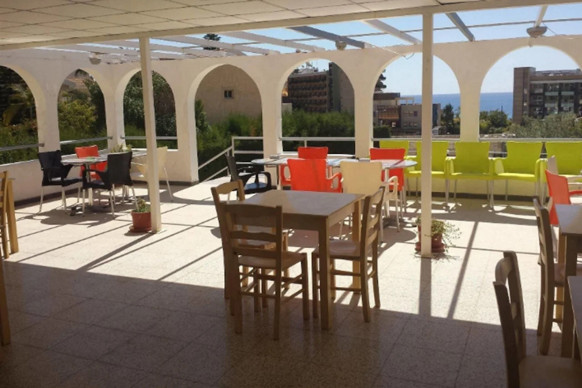 Polyxeni Hotel Apartments