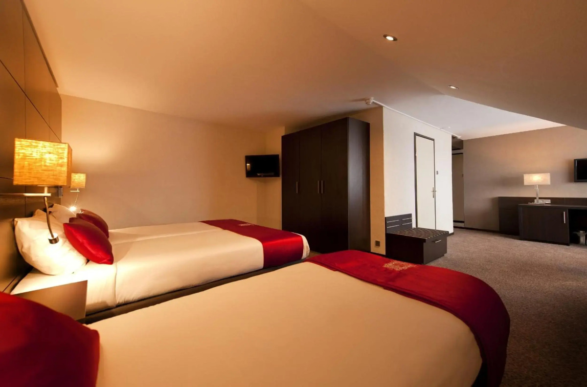 Van Der Valk Avifauna