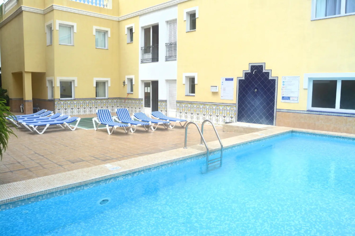 RF Astoria - Only Adults