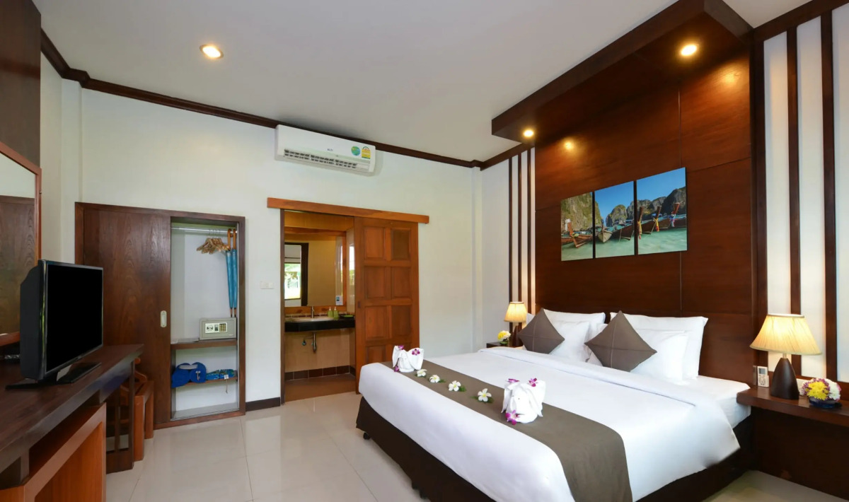 Phangan Bayshore Resort