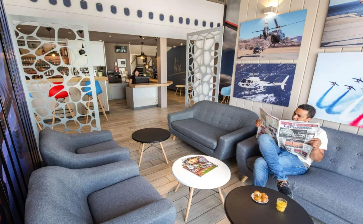 Greet Hotel Marseille Provence Aéroport