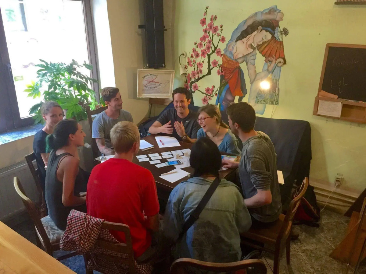 Lollis Homestay - Hostel