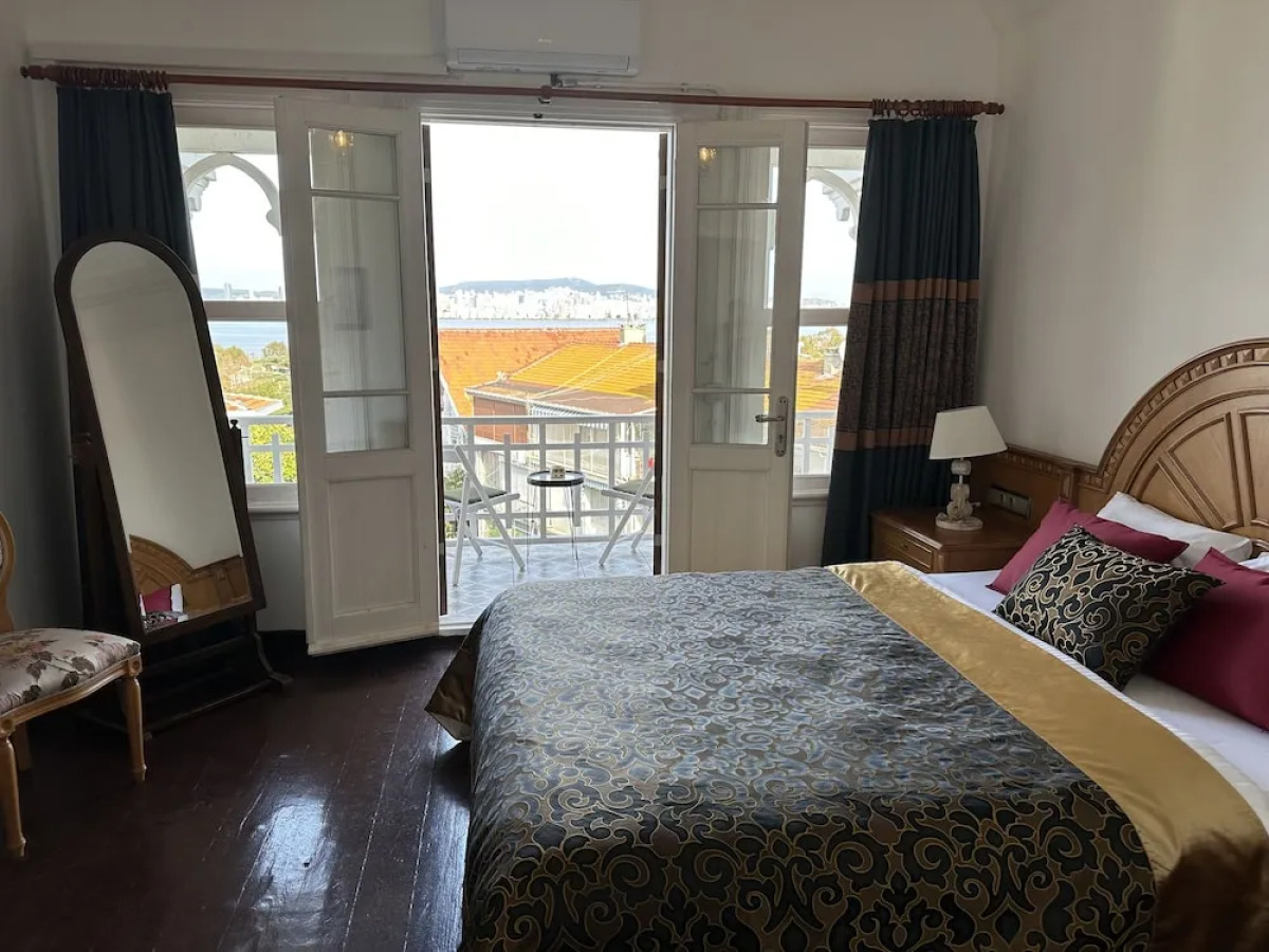 Kensington Laden Palas Buyukada