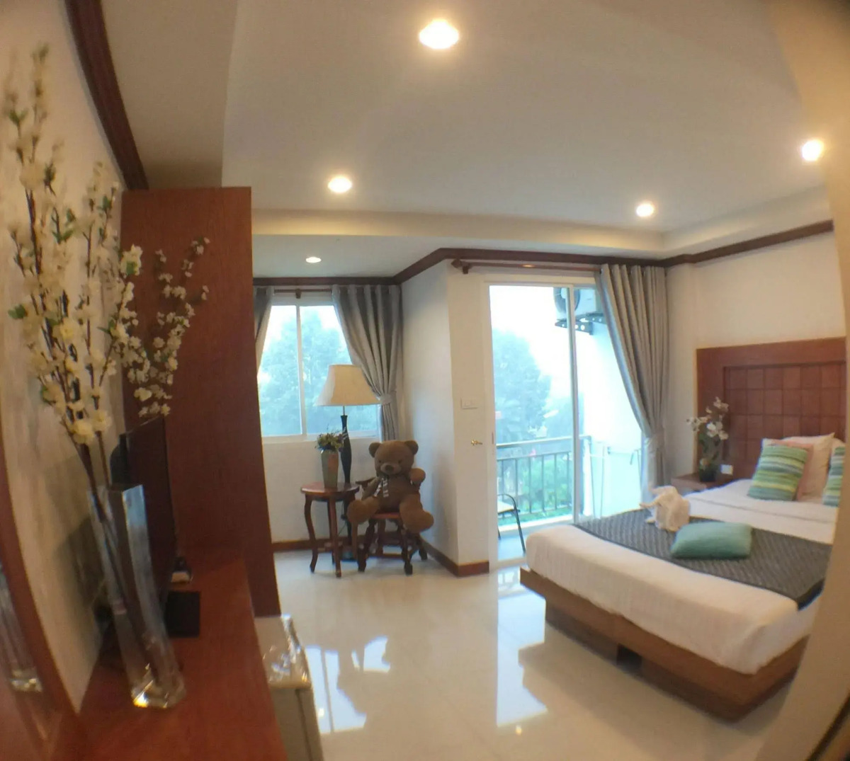 Thira Residence Patong