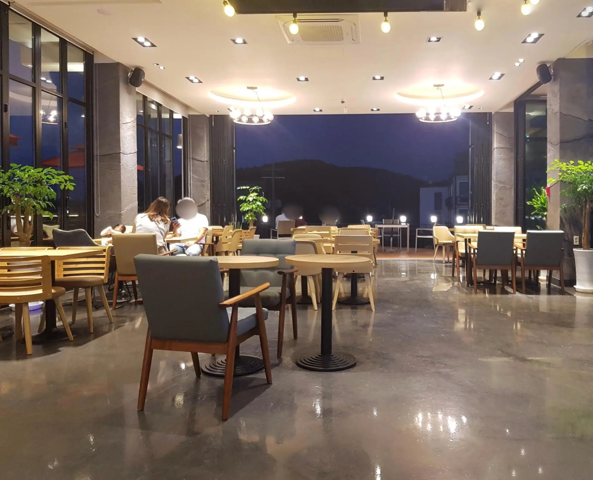 Hotel Hue Loft