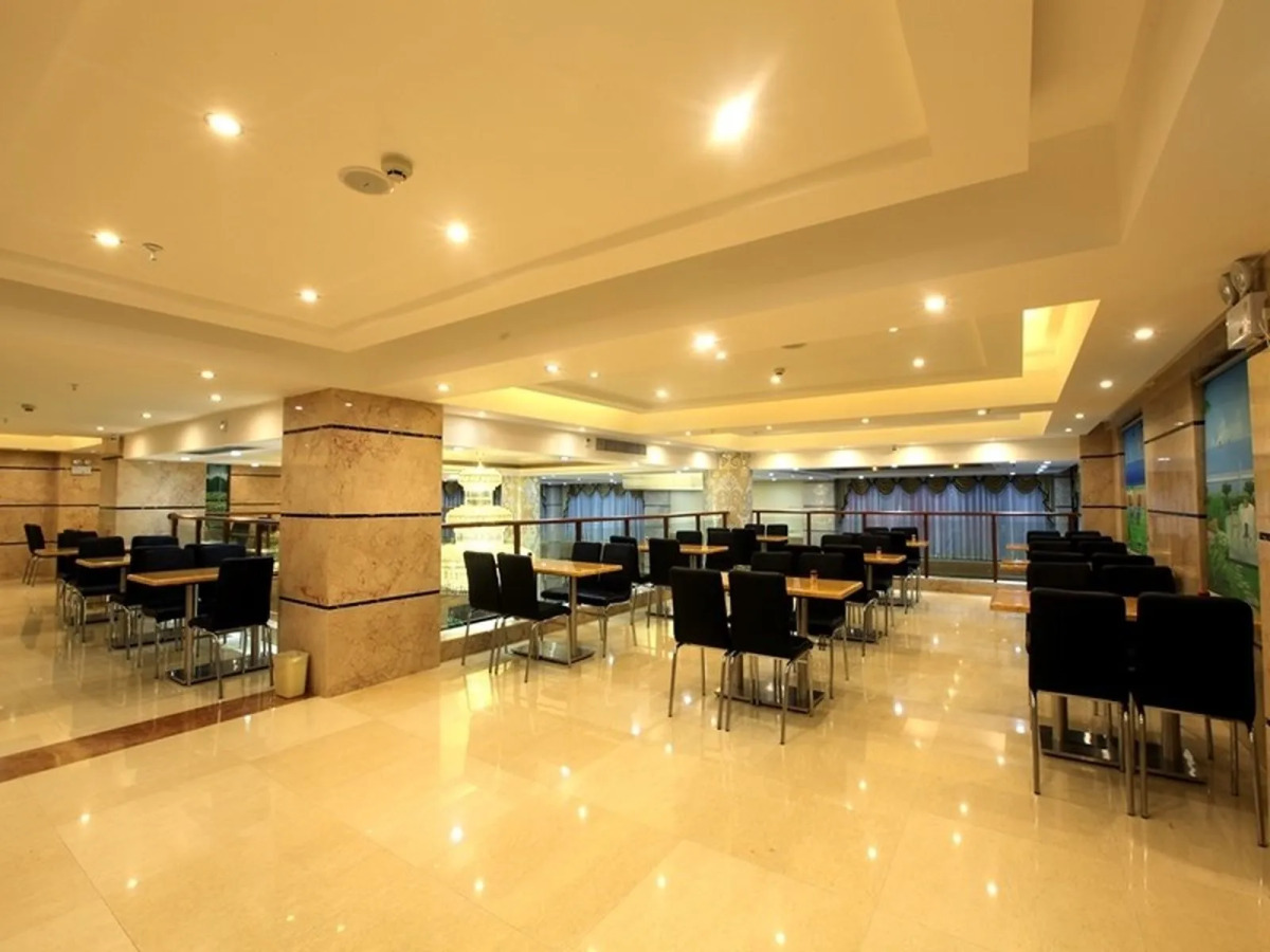 GreenTree Inn SanYa Jiyang Dist YaLongWan YingBin Ave Hotel
