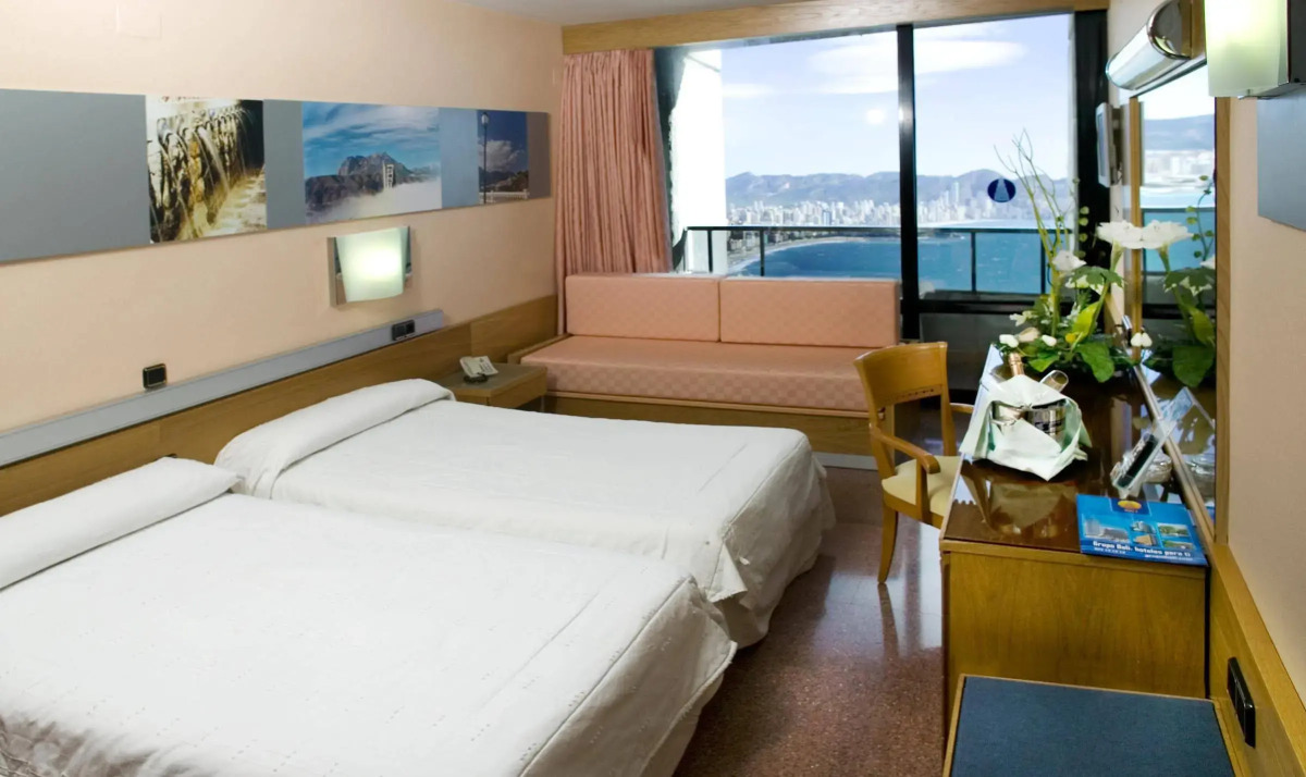 Отель Gran Bali