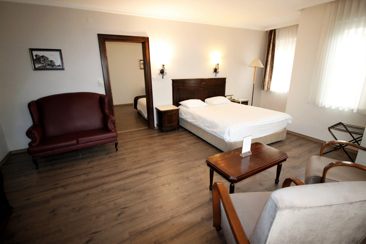 Отель Montania Town