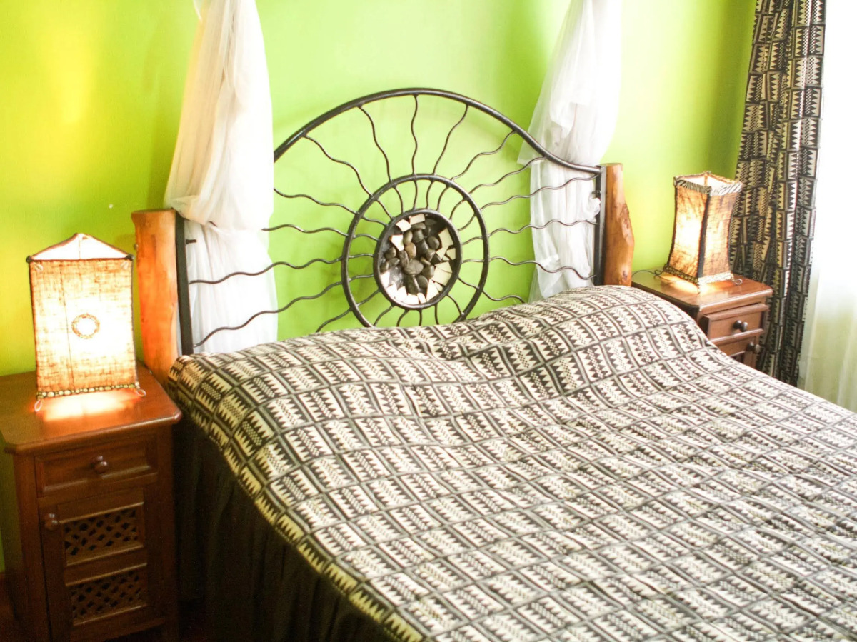 Khweza Bed & Breakfast