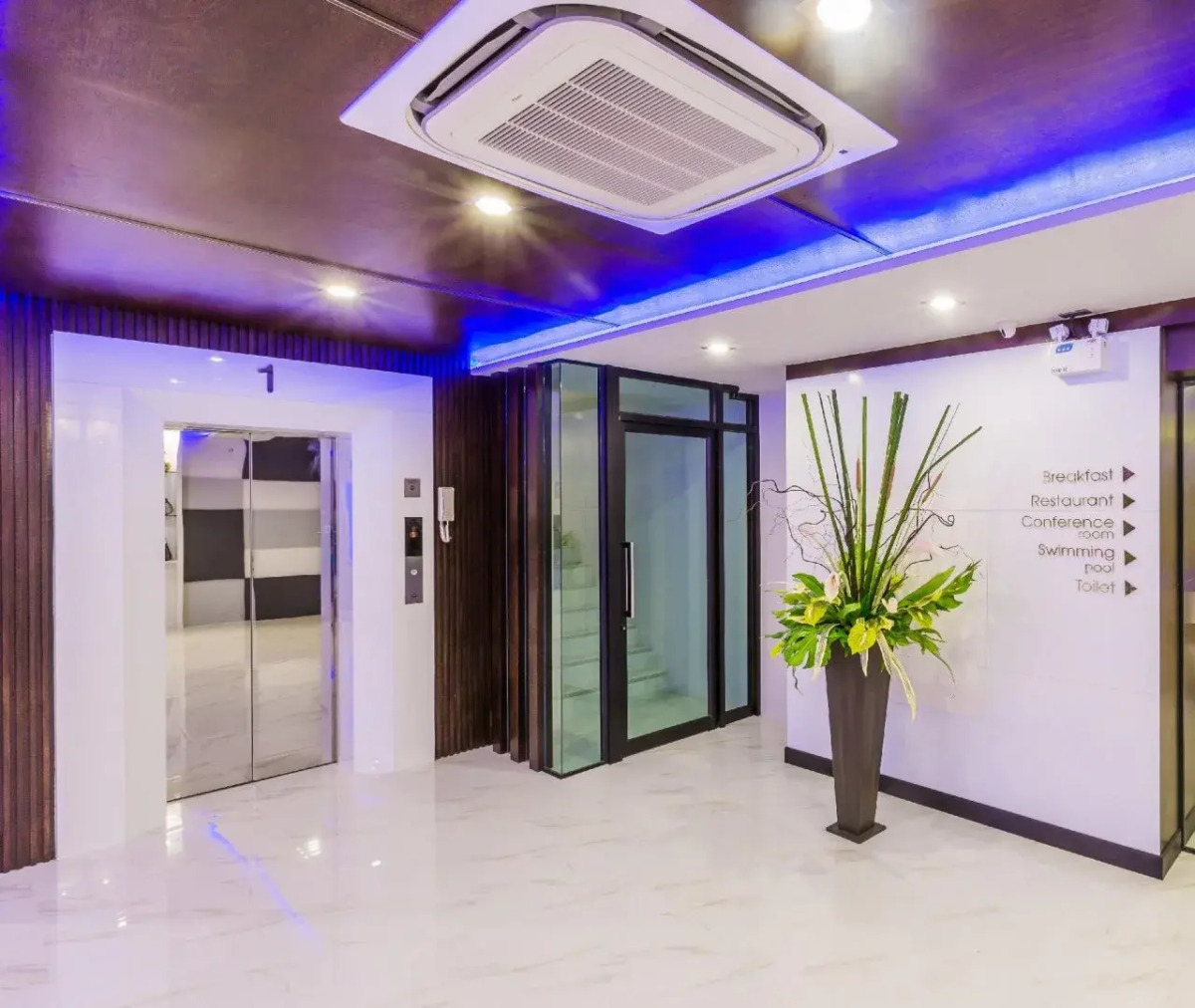 River Front Krabi Hotel