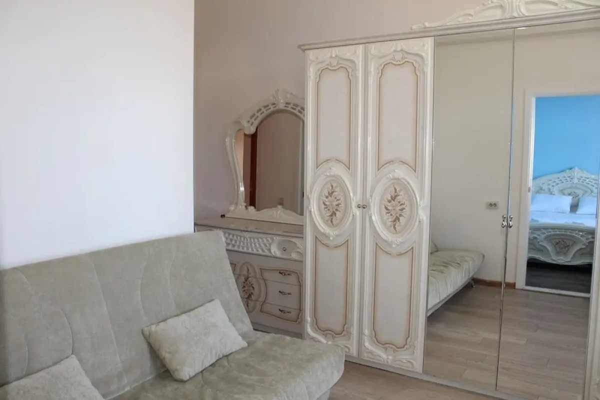 Paradise на Ленина