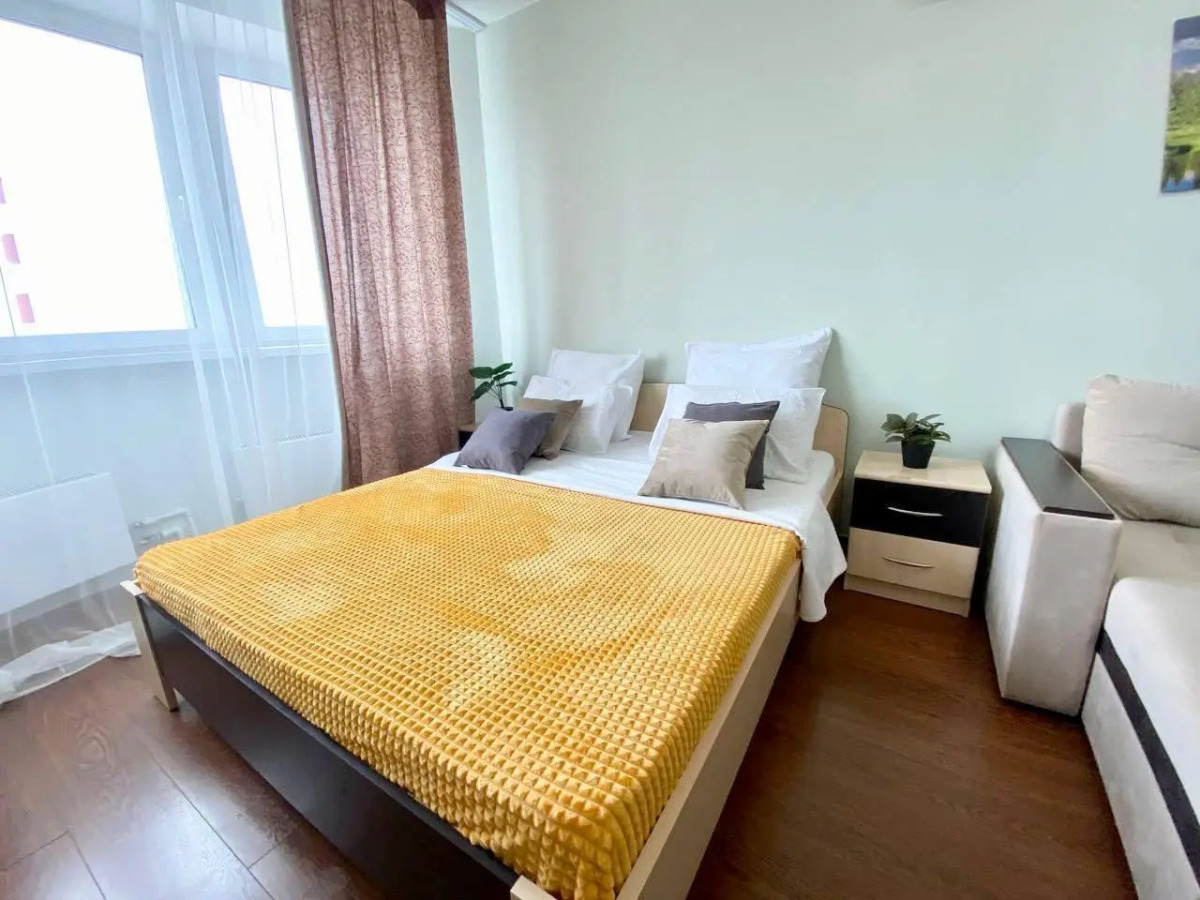 Sunny Days (Санни Дейз) на проспекте Октябрьский 1