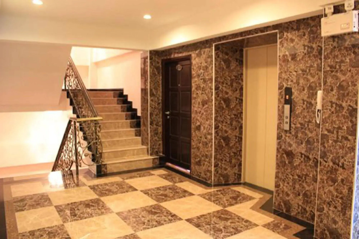 Maleez Lodge Hotel and Restaurant