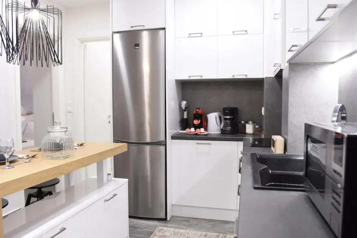 Alpinia Deluxe Apt Must