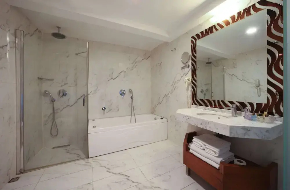 Kocaeli Stargate Hotel