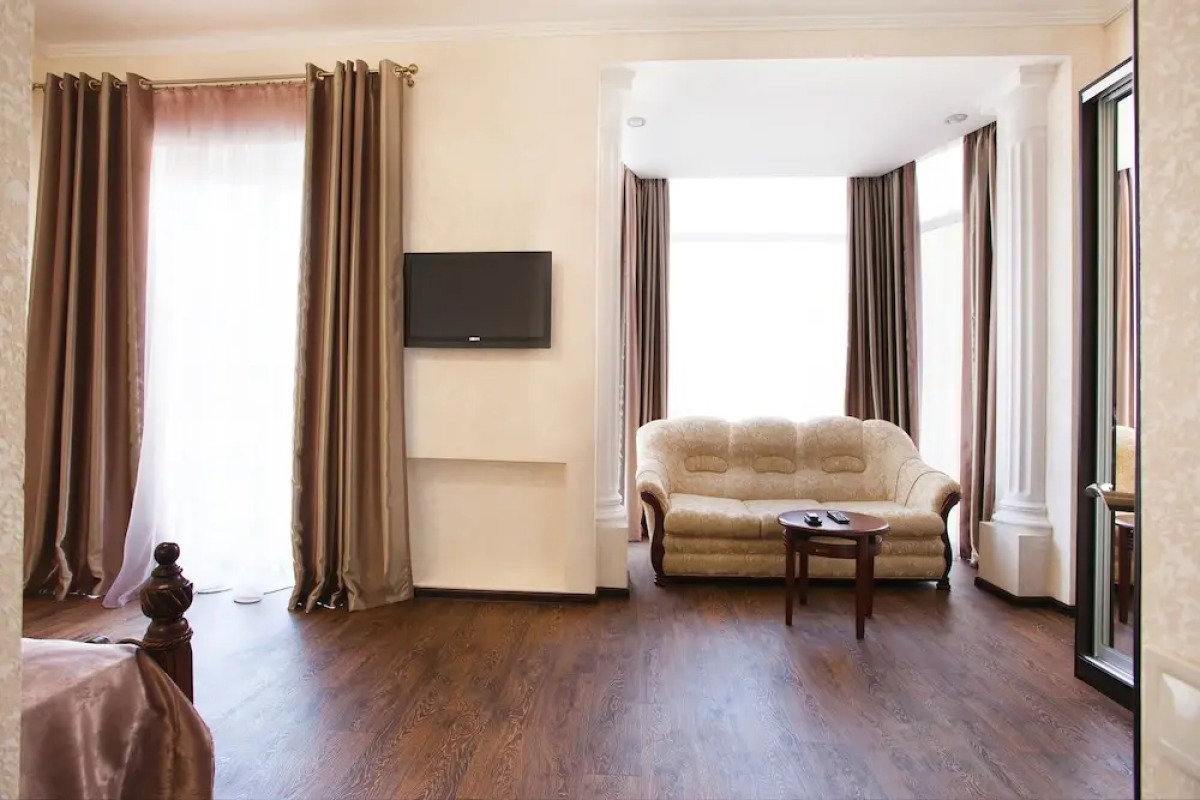 Отель «Зенит»