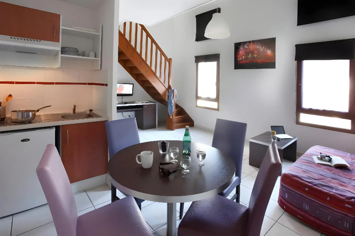 Adonis Carcassonne Résidence la Barbacane