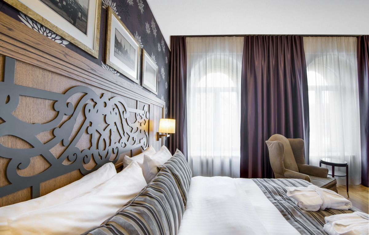 Отель Eurostars Metropole