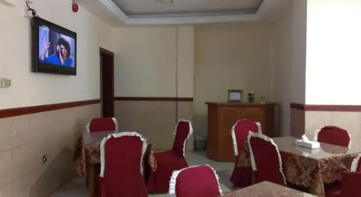 Everest International Hotel