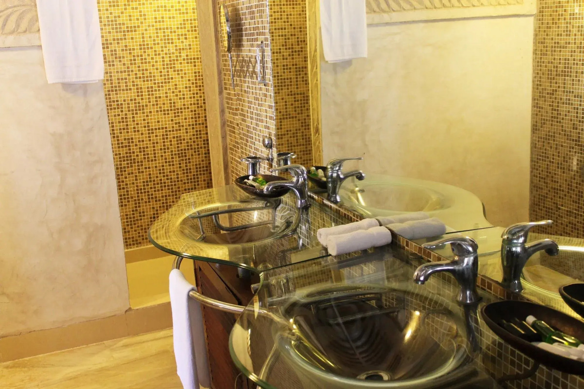 Al Johari Hotel & Spa