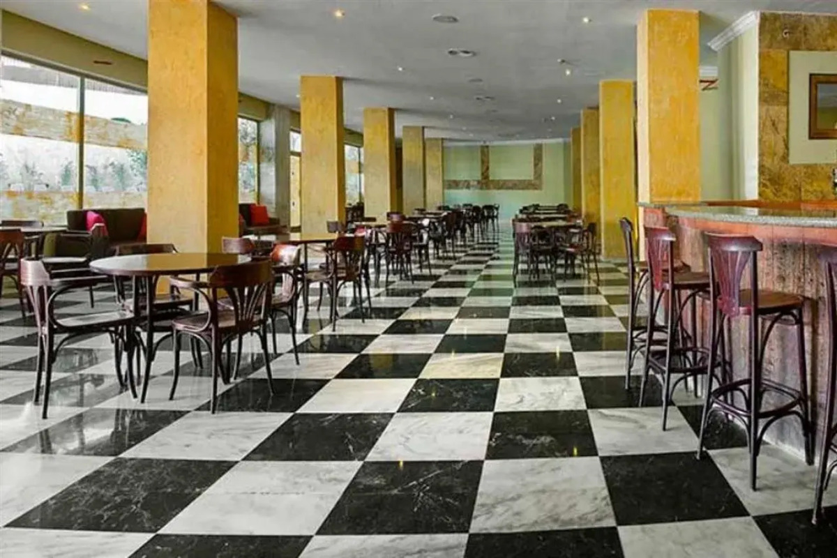 Apartamentos Pirámides