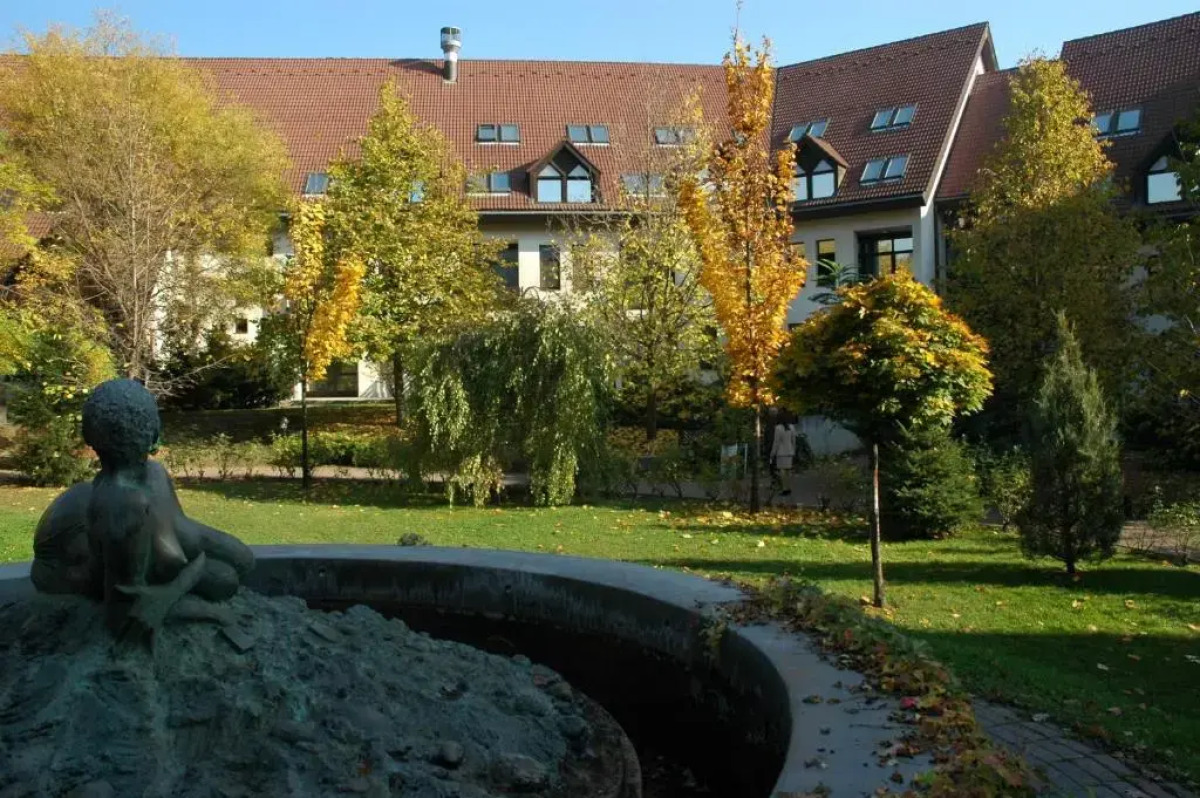 Rubin Wellness & Conference Hotel