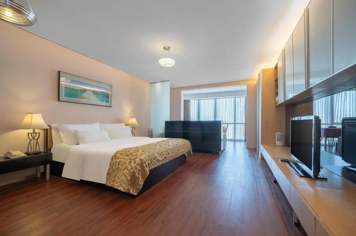 Qingdao Housing International Hotel